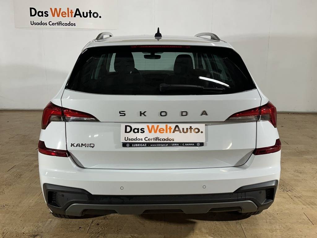 skoda-kamiq-2024-gasolina-999cc