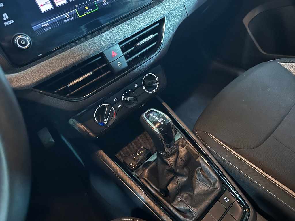 skoda-kamiq-2024-gasolina-999cc