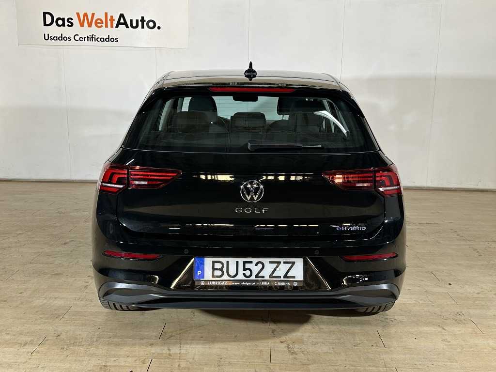 volkswagen-golf-2025-hibrido-1498cc
