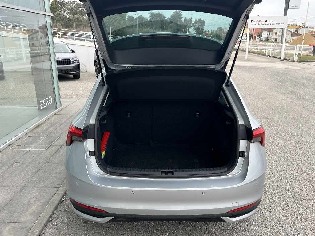 skoda-scala-2024-gasolina-999cc