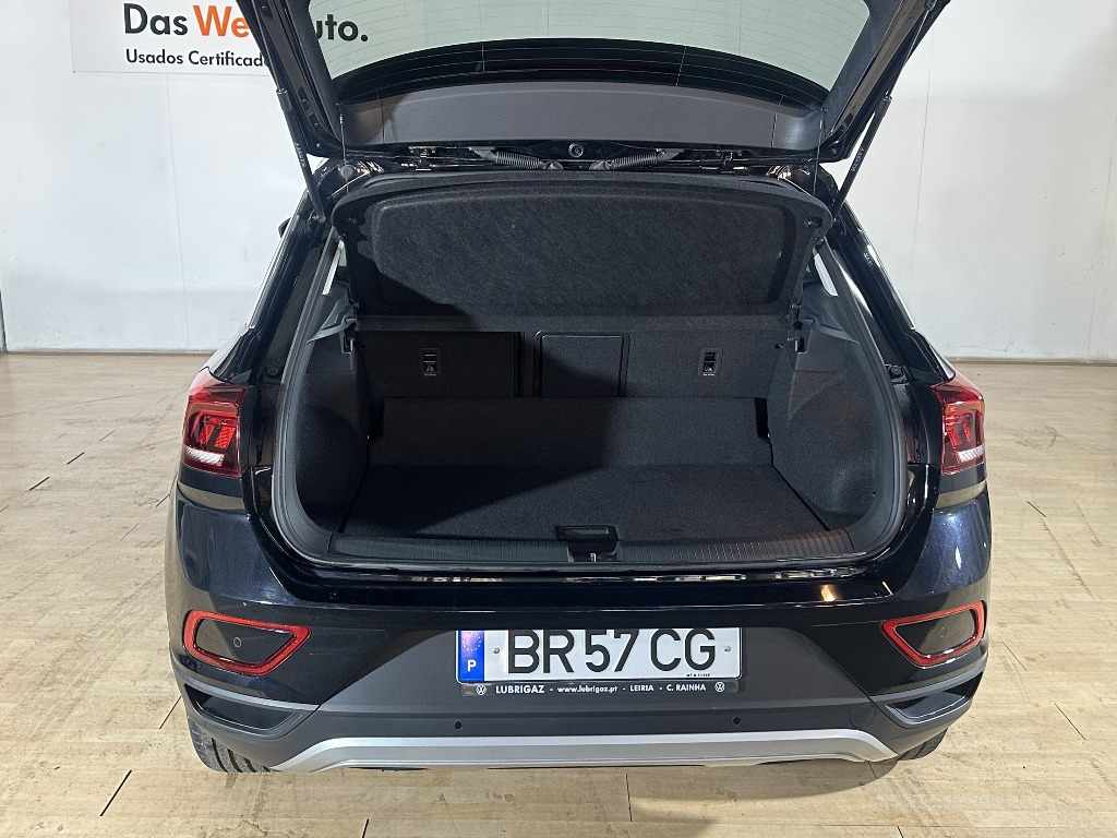 volkswagen-t-roc-2025-gasolina-999cc