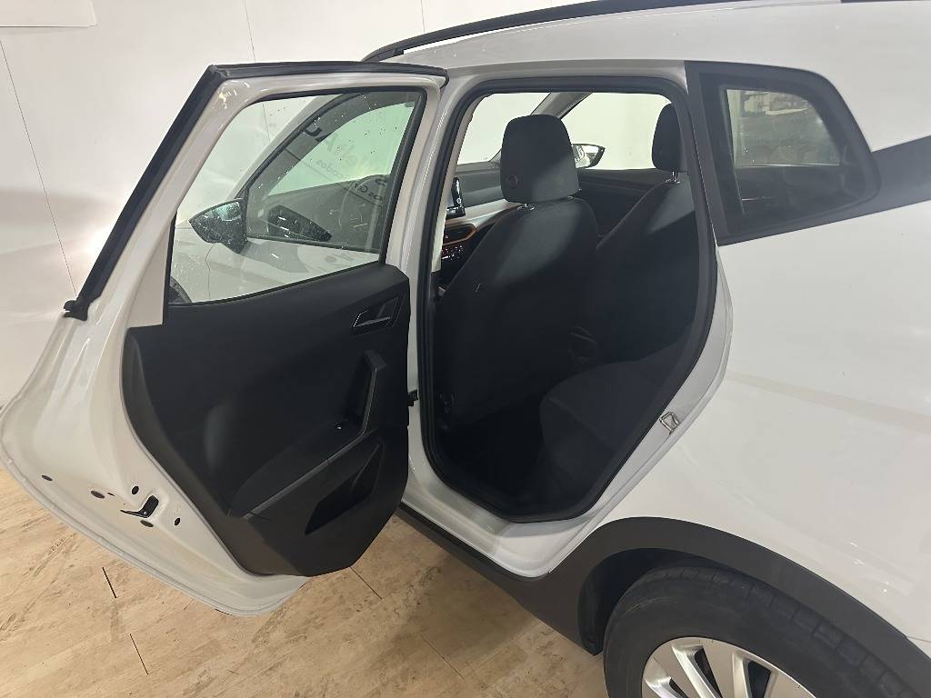 seat-arona-2024-gasolina-999cc