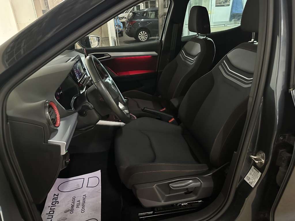 seat-arona-2024-gasolina-999cc