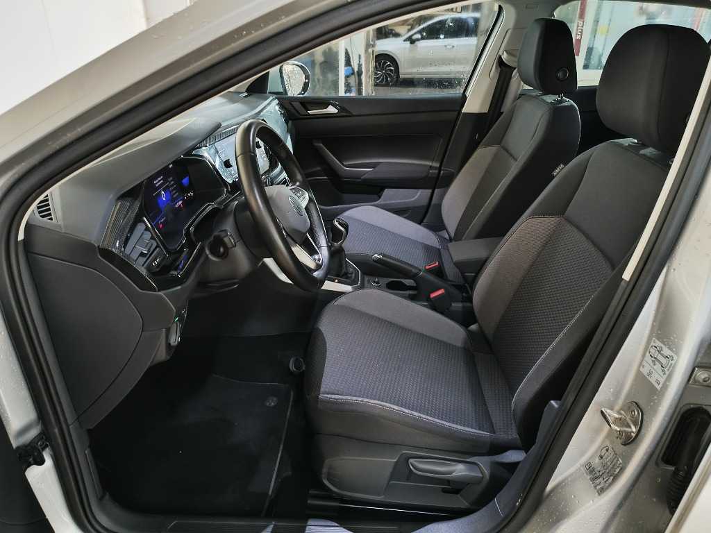 volkswagen-taigo-2024-gasolina-999cc