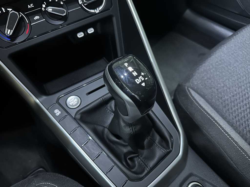volkswagen-taigo-2025-gasolina-999cc