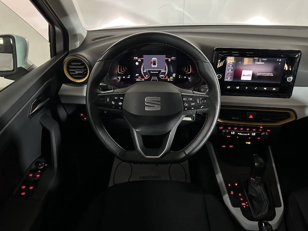 seat-arona-2025-gasolina-999cc