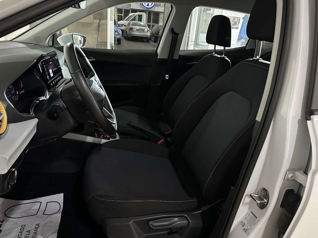seat-arona-2025-gasolina-999cc