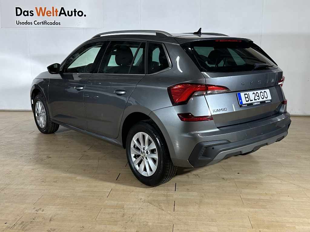 skoda-kamiq-2024-gasolina-999cc