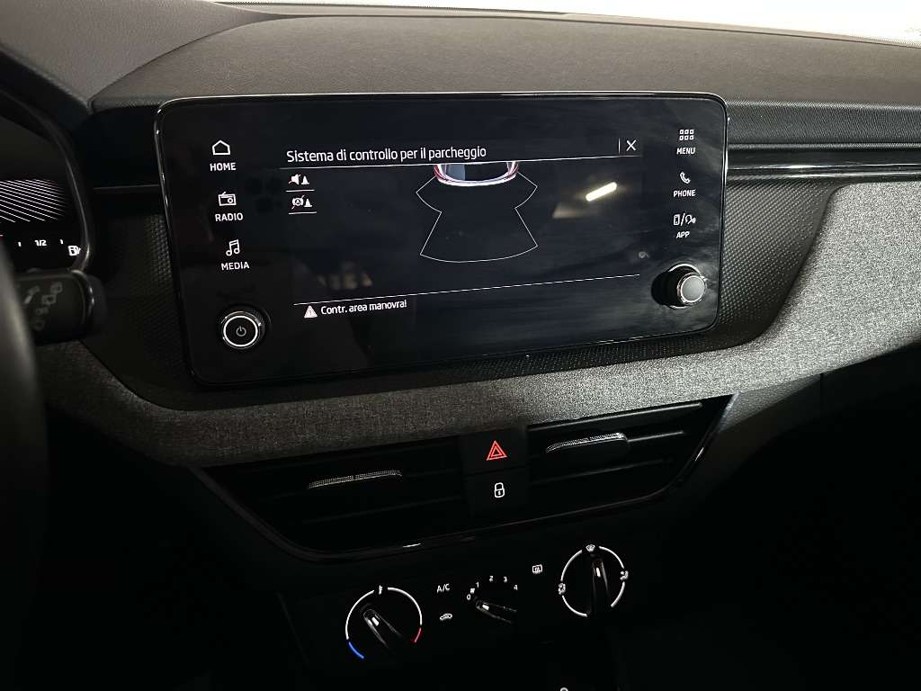 skoda-kamiq-2024-gasolina-999cc