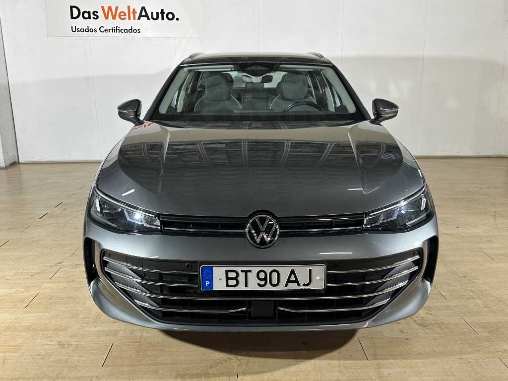 volkswagen-passat-variant-2025-hibrido-1498cc