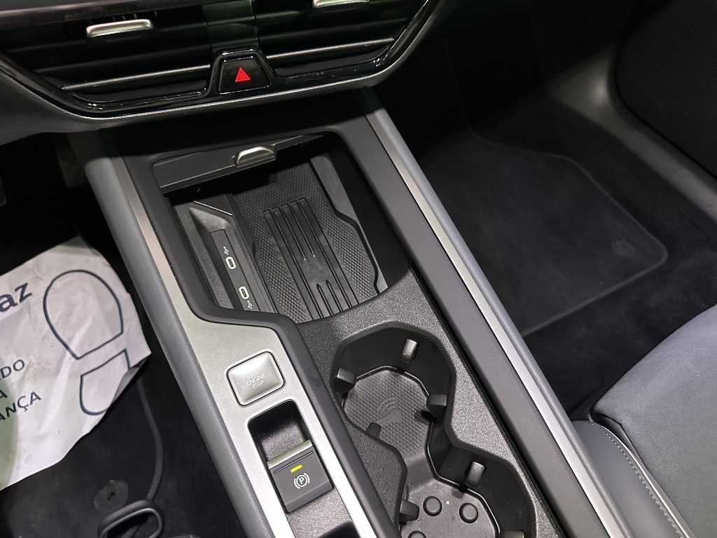 volkswagen-passat-variant-2025-hibrido-1498cc