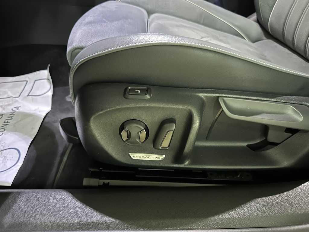 volkswagen-passat-variant-2025-hibrido-1498cc