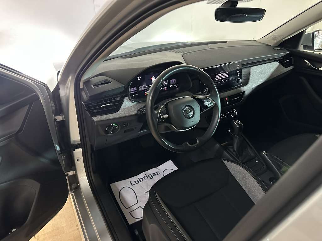 skoda-kamiq-2024-gasolina-999cc