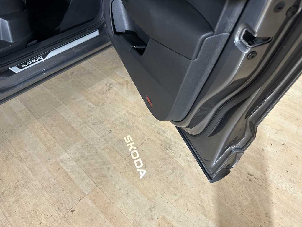 skoda-karoq-2025-gasolina-999cc