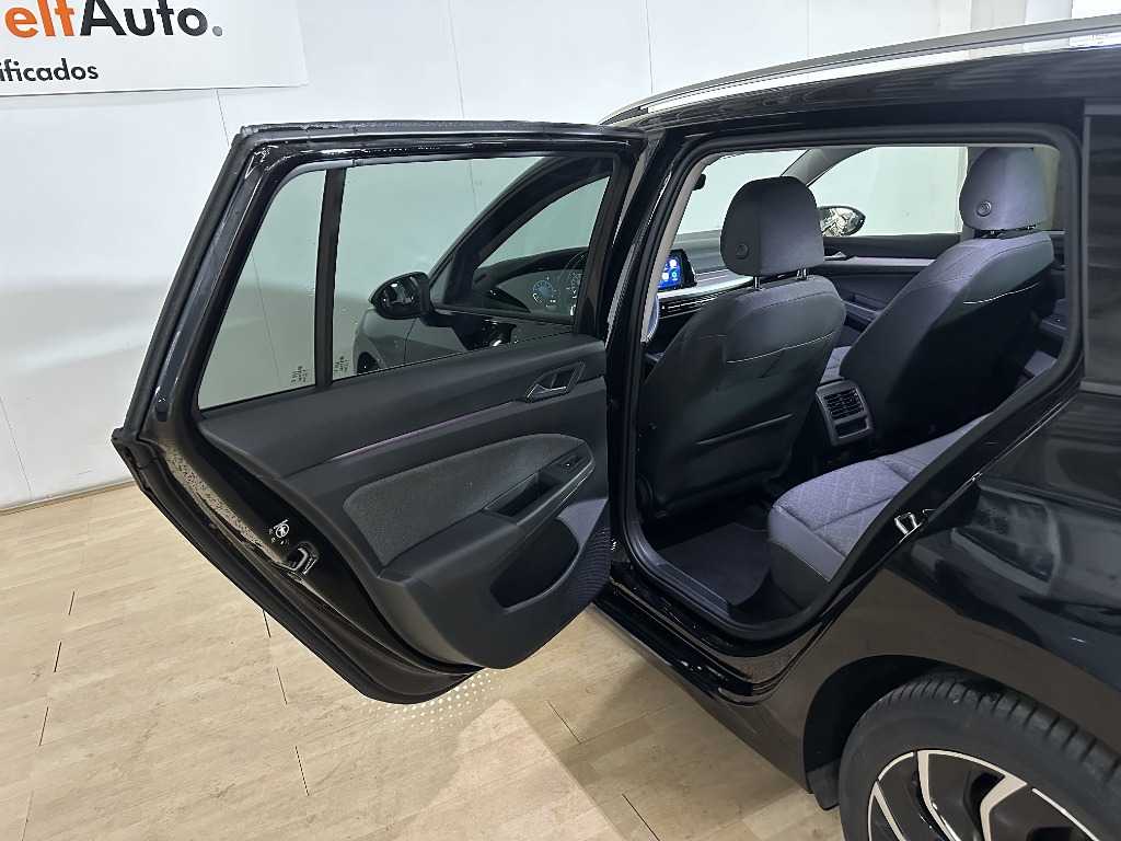 volkswagen-golf-variant-2023-gasolina-999cc
