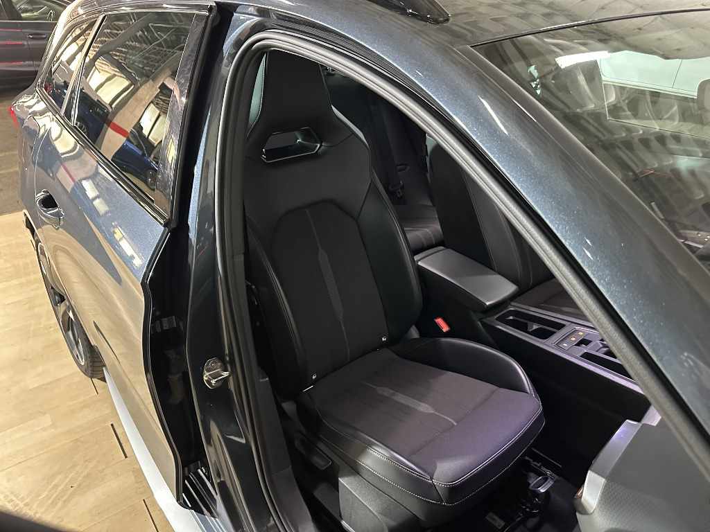 cupra-leon-sportstourer-2024-hibrido-1395cc