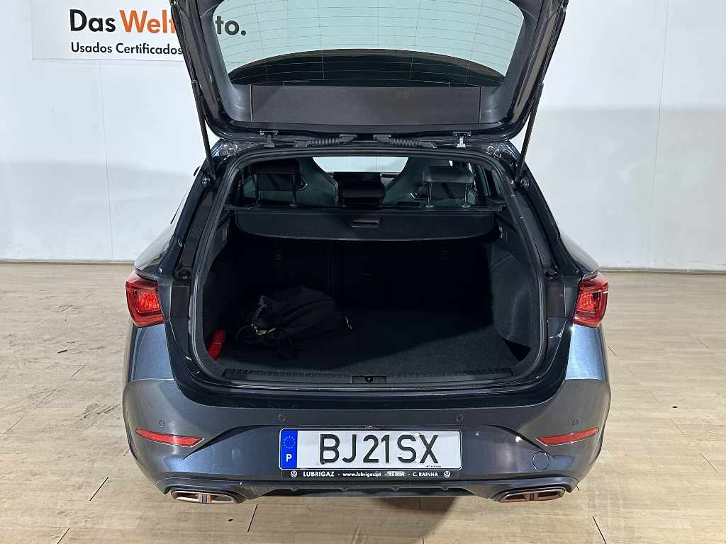 cupra-leon-sportstourer-2024-hibrido-1395cc