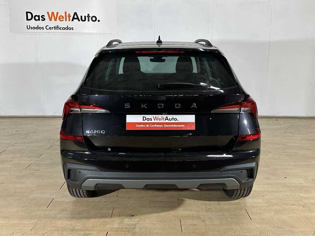 skoda-kamiq-2025-gasolina-999cc