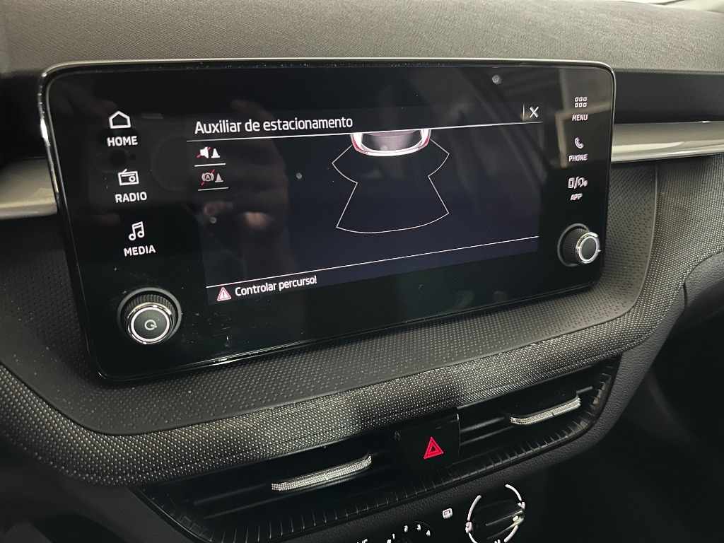 skoda-fabia-2025-gasolina-999cc