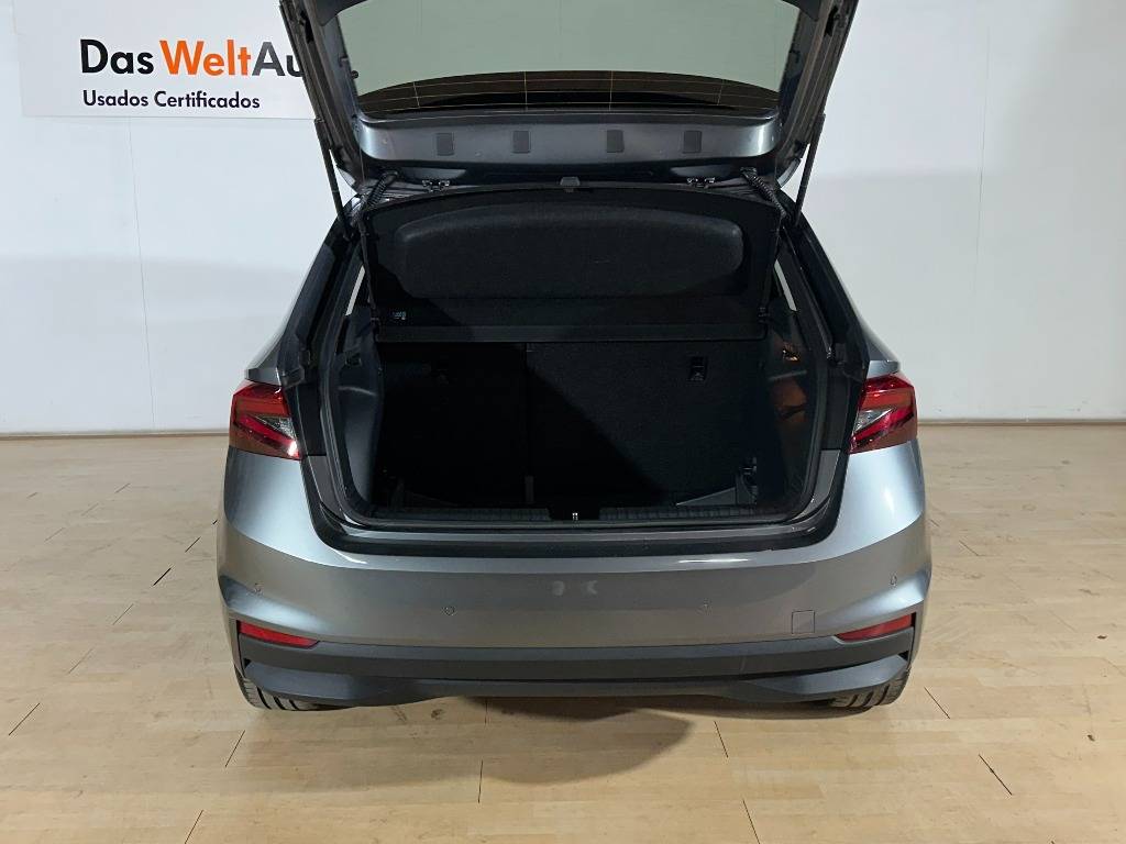 skoda-fabia-2025-gasolina-999cc