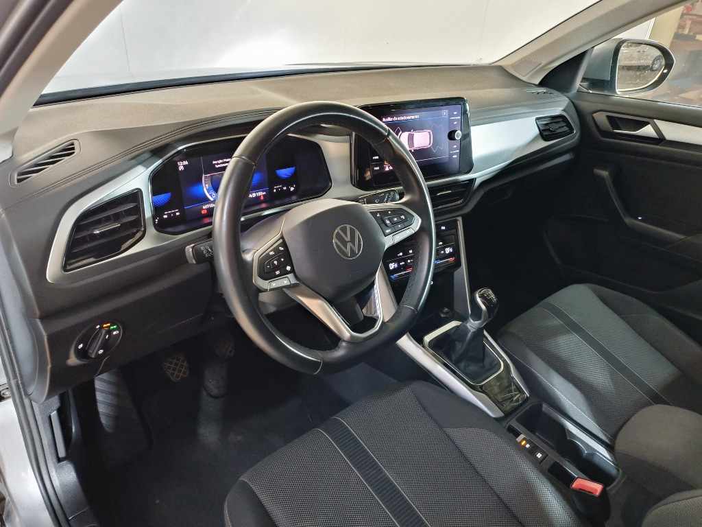 volkswagen-t-roc-2024-gasolina-999cc