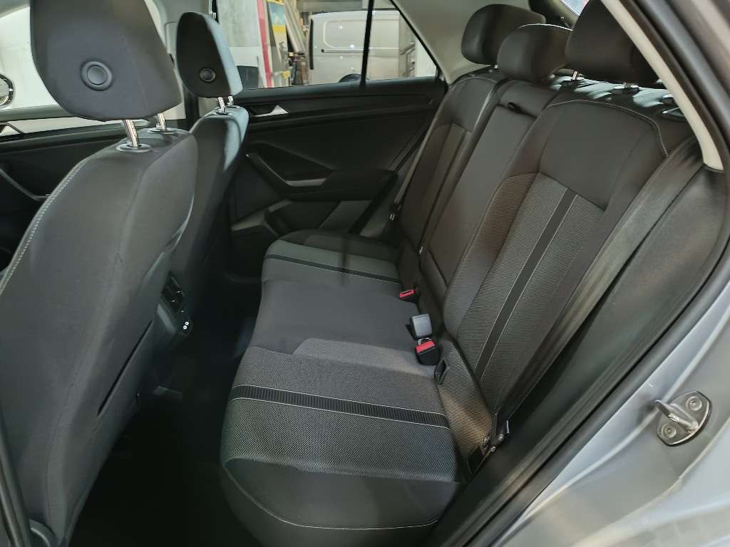 volkswagen-t-roc-2024-gasolina-999cc