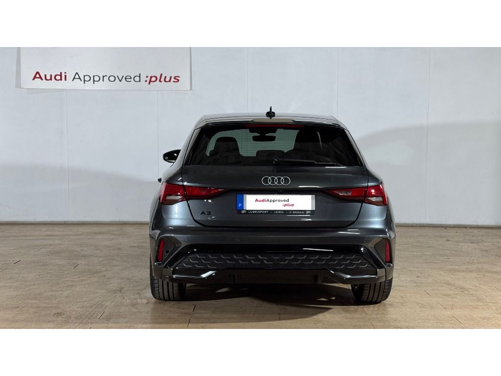 audi-a3-sportback-2025-diesel-1968cc