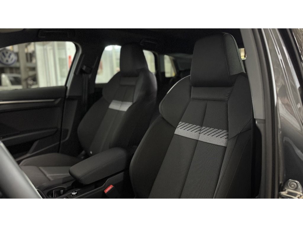 audi-a3-sportback-2025-diesel-1968cc