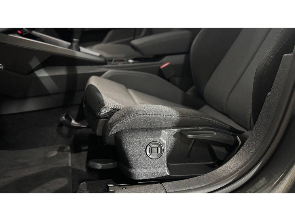 audi-a3-sportback-2025-diesel-1968cc