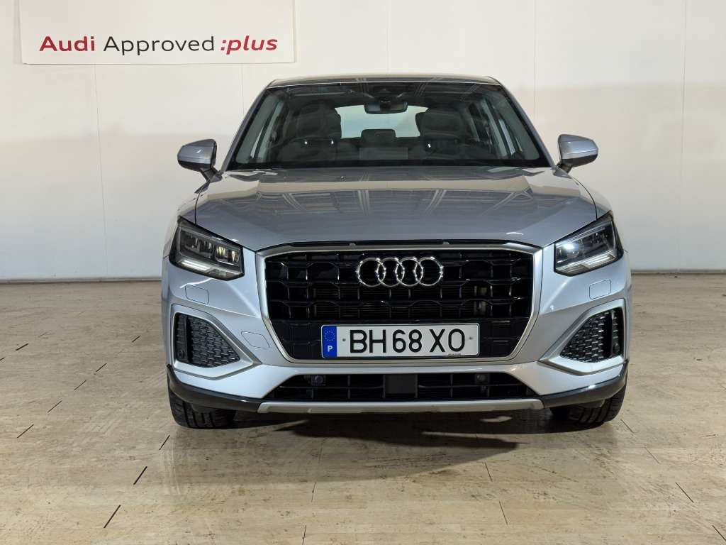 audi-q2-2024-gasolina-999cc