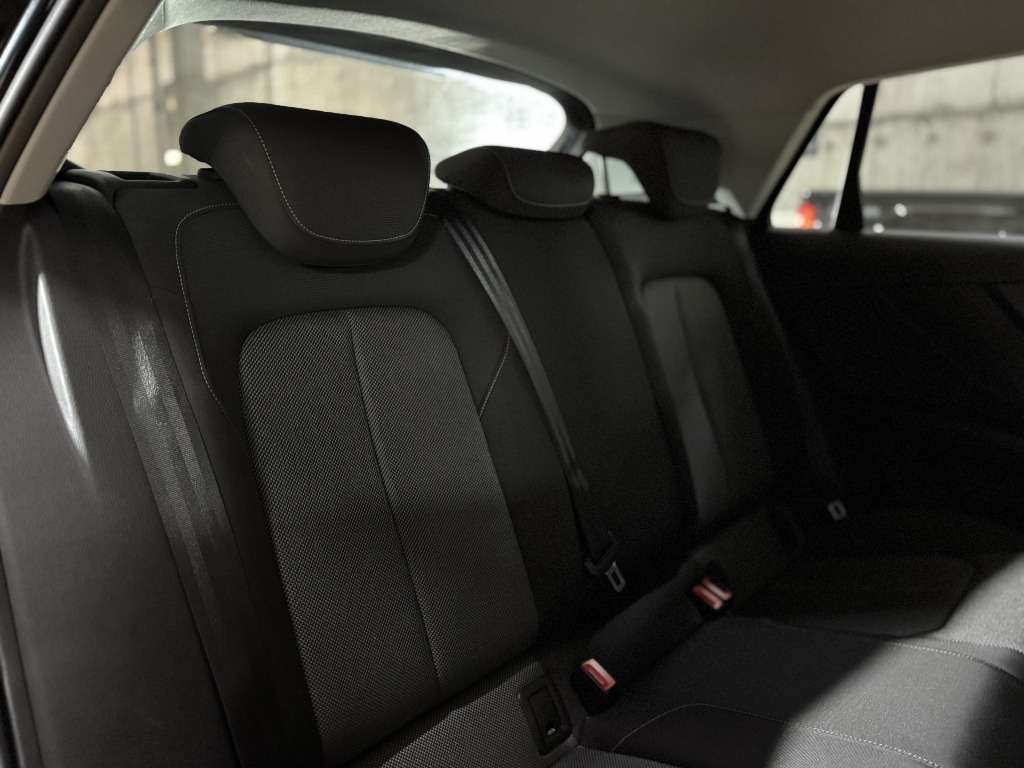 audi-q2-2024-gasolina-999cc