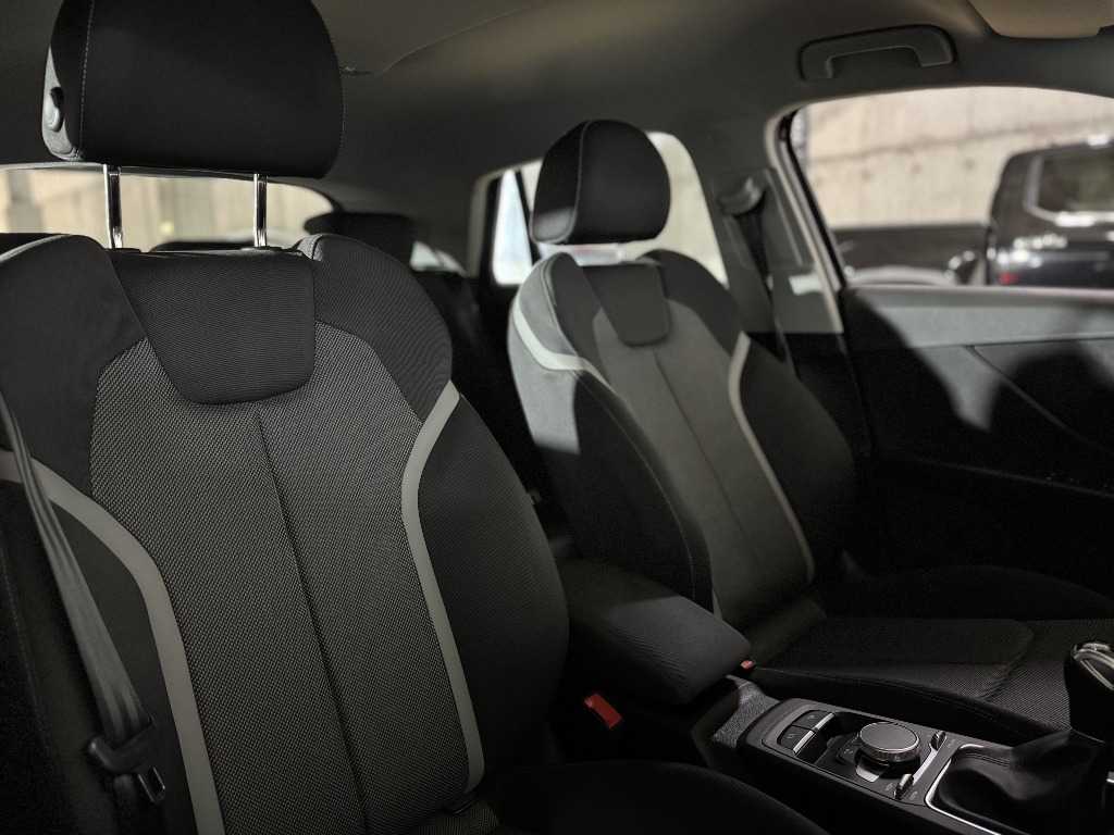 audi-q2-2024-gasolina-999cc