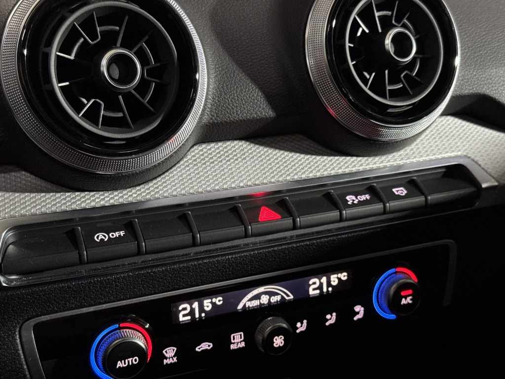 audi-q2-2024-gasolina-999cc