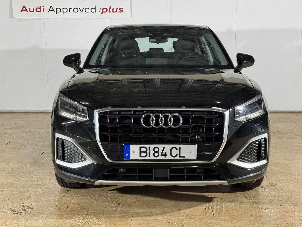 audi-q2-2024-gasolina-999cc