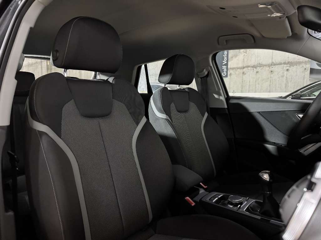 audi-q2-2024-gasolina-999cc