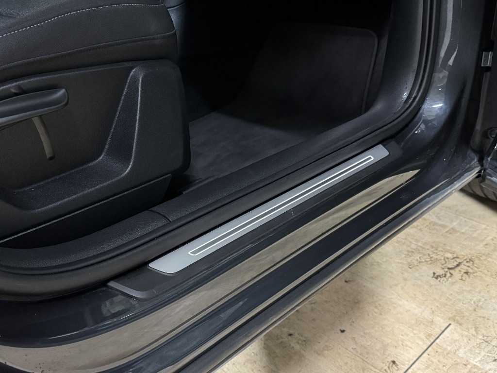 audi-q2-2024-gasolina-999cc