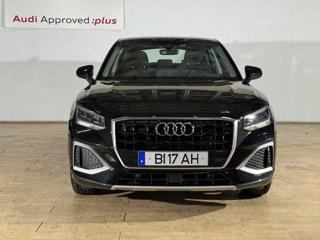 audi-q2-2024-gasolina-999cc