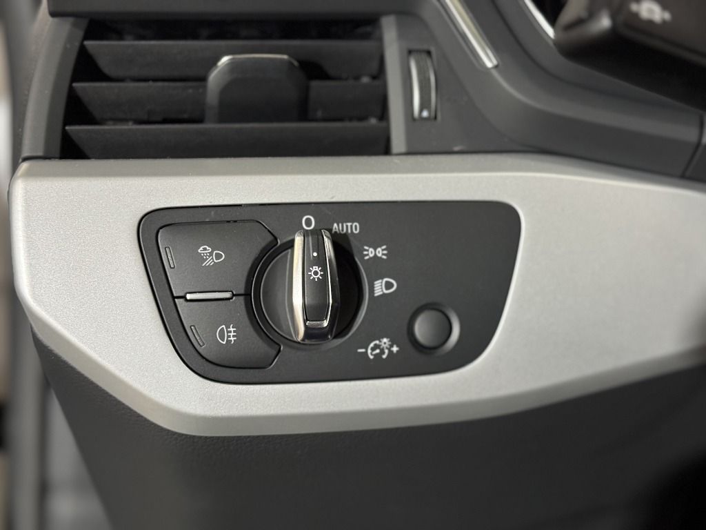 audi-a5-sportback-2024-diesel-1968cc