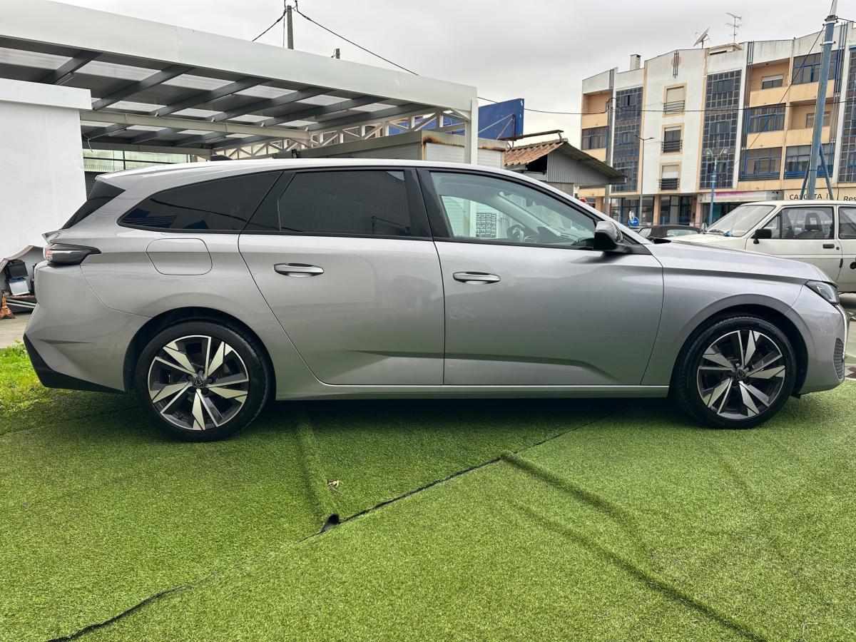 peugeot-308-sw-2022-diesel-1499cc