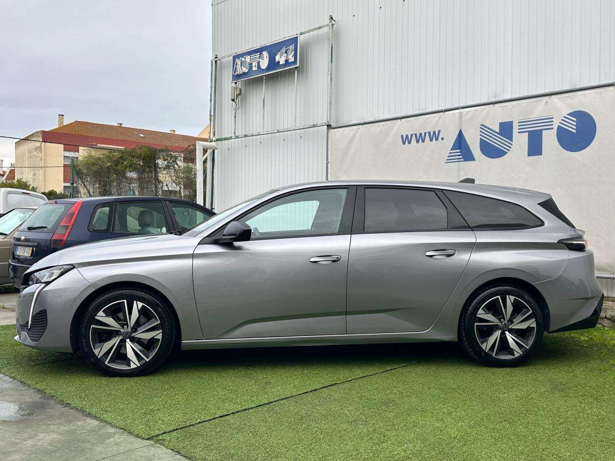 peugeot-308-sw-2022-diesel-1499cc