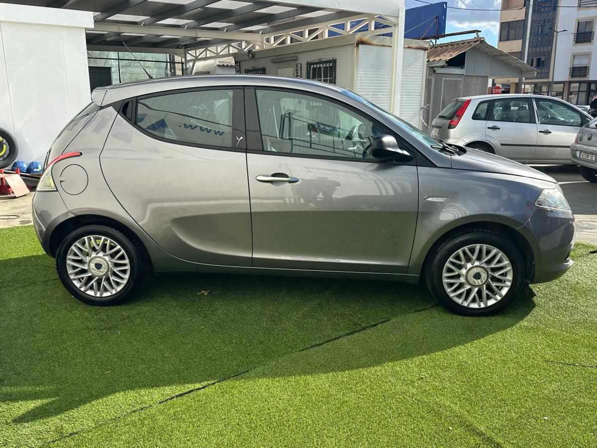 lancia-ypsilon-2013-diesel-1248cc