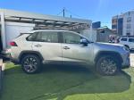 toyota-rav4-2022-hibrido-a-gasolina-2487cc