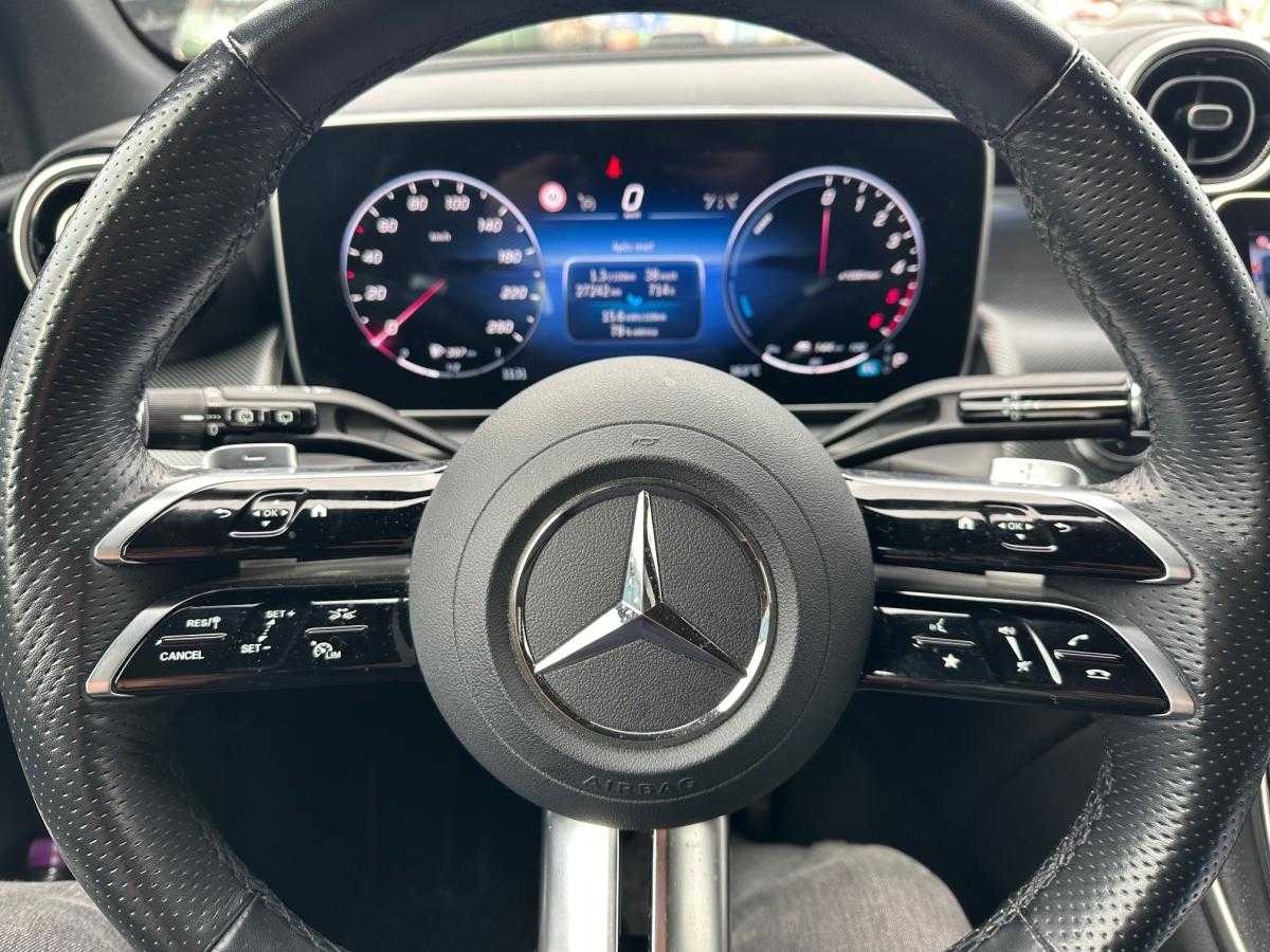 mercedes-benz-glc-2023-hibrido-a-diesel-1993cc