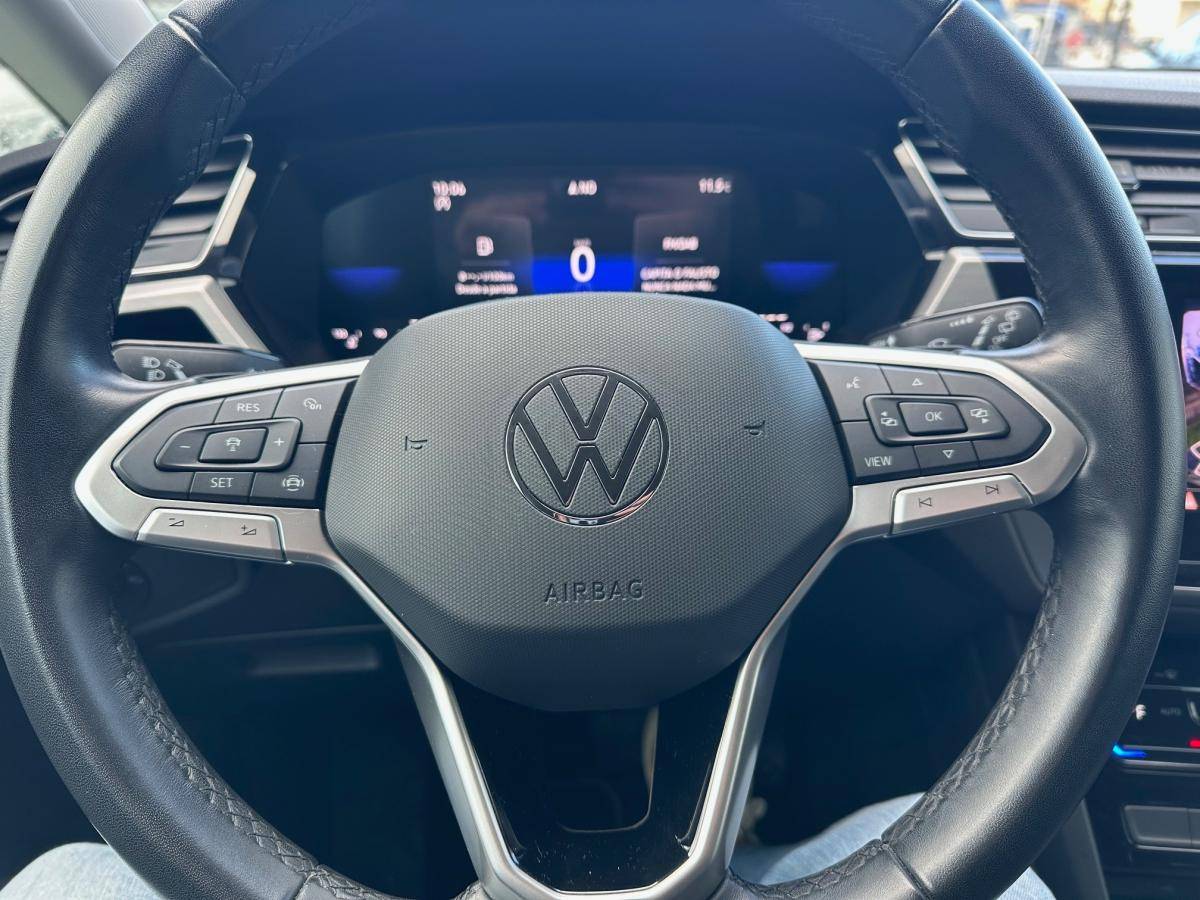 volkswagen-touran-2023-gasolina-1498cc