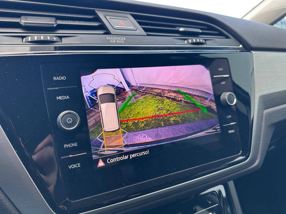 volkswagen-touran-2023-gasolina-1498cc