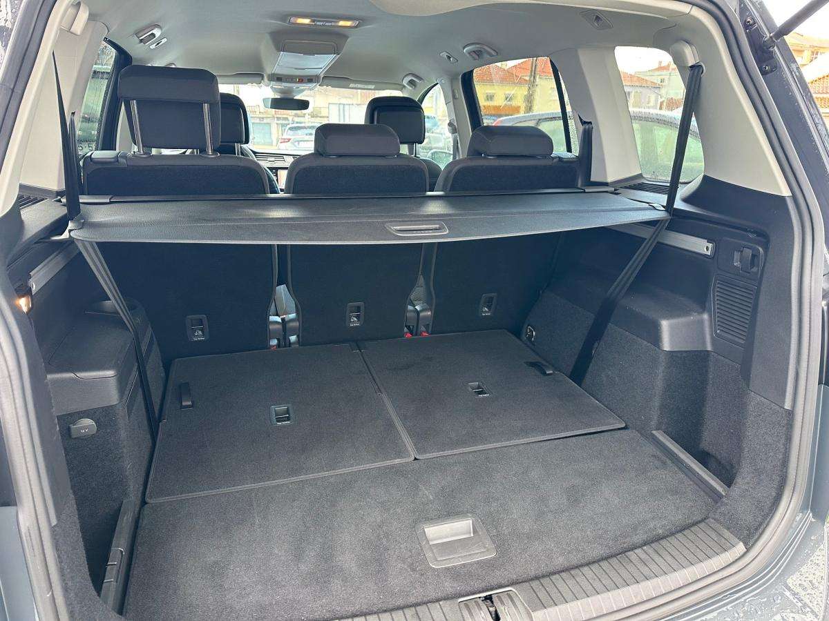 volkswagen-touran-2023-gasolina-1498cc