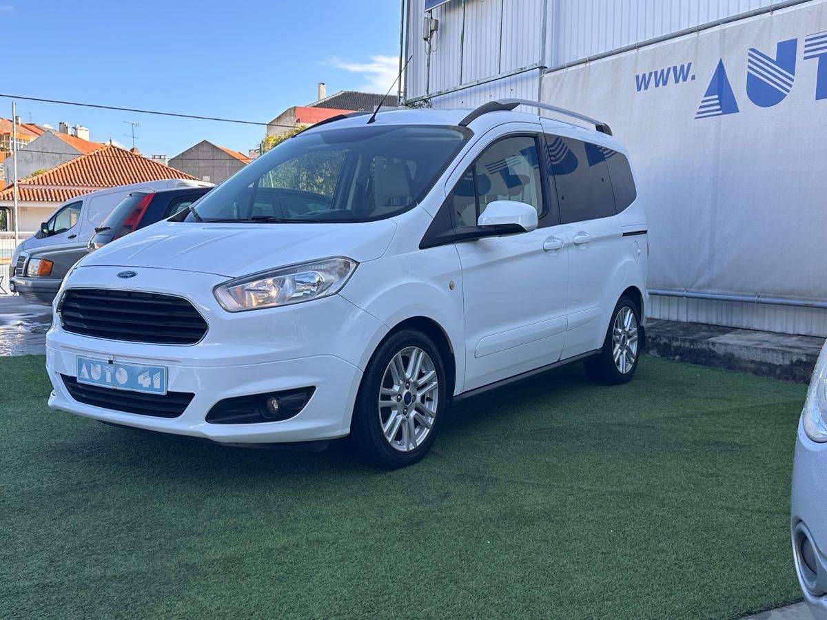ford-tourneo-courier-2017-gasolina-998cc