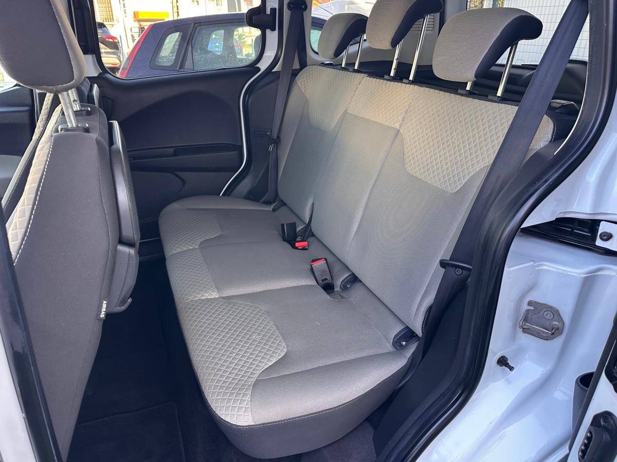 ford-tourneo-courier-2017-gasolina-998cc
