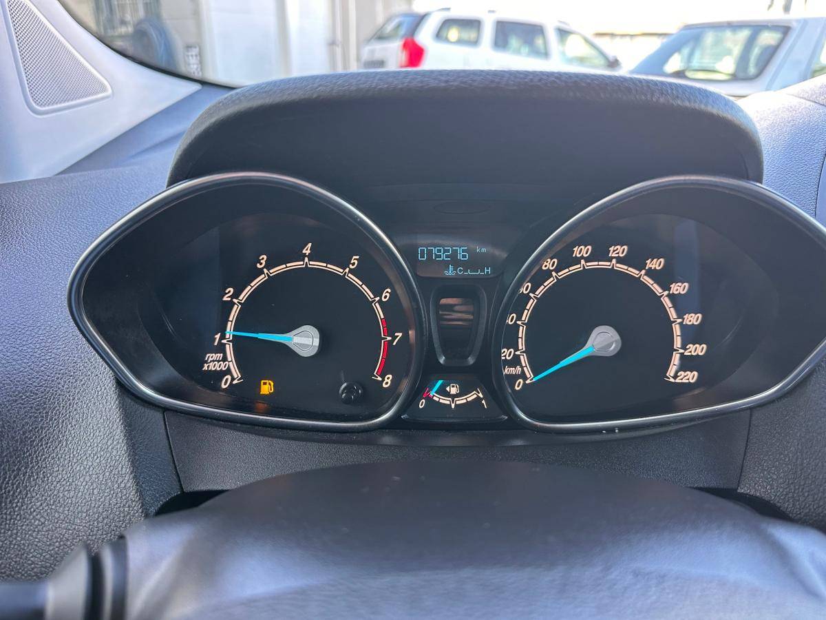 ford-tourneo-courier-2017-gasolina-998cc