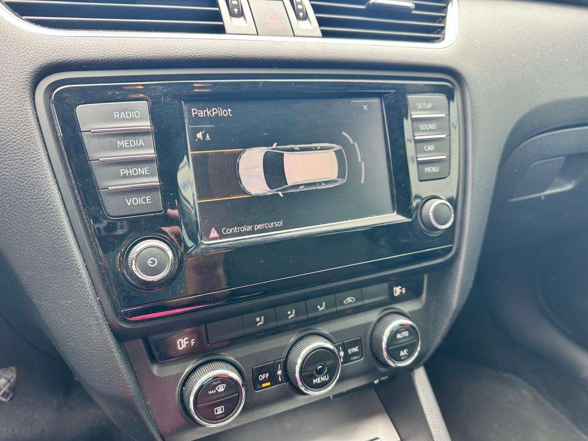 skoda-octavia-break-2016-diesel-1598cc